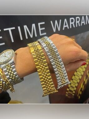 BRAND NEW Two-Tone Adjustable Apple Watch Band – 18k Gold Plated Stainless Steel